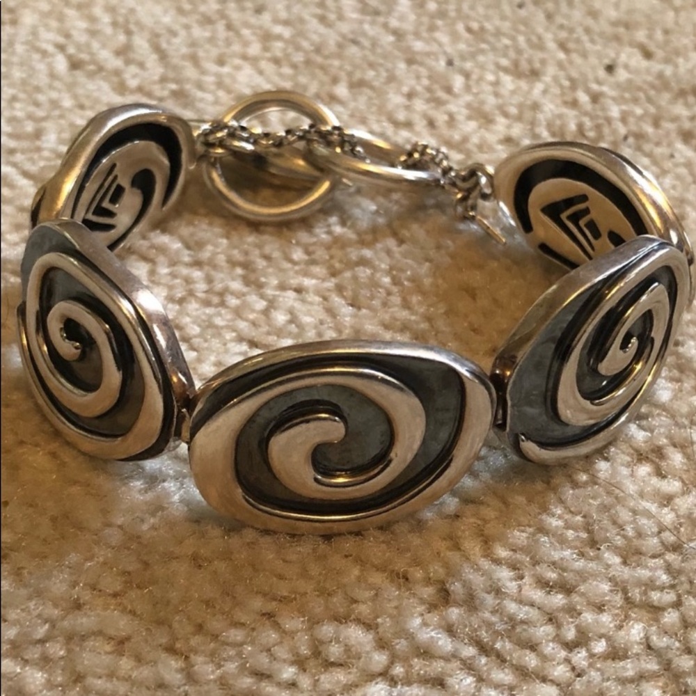 Silpada artisan .925 logo statement bracelet